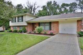 2508 Rhett Ct, Louisville, KY 40242-3024
