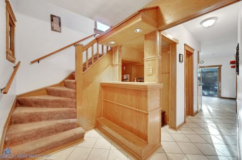 1428 Home Ave, Forest View IL 60402-1651 exterior