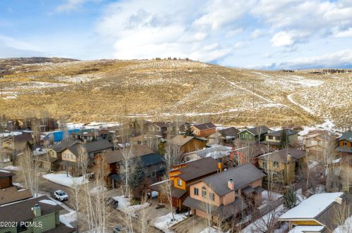 1110 Sta Loop Rd, Park City UT 84098-5425 exterior