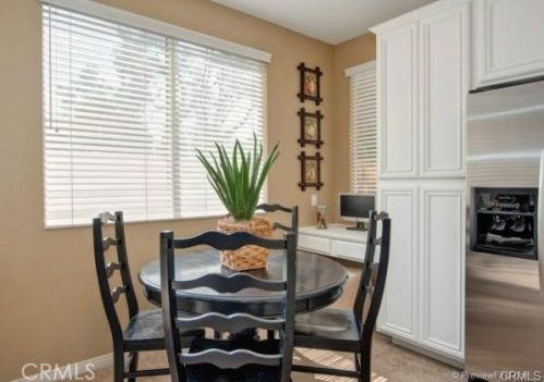 6 Bayfield, Irvine CA 92614-7907 exterior