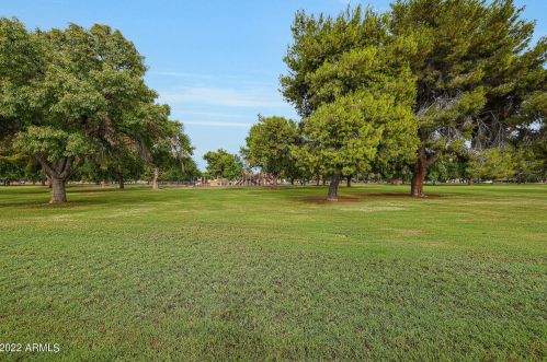 11033 39th Dr, Phoenix AZ  85029-3855 exterior