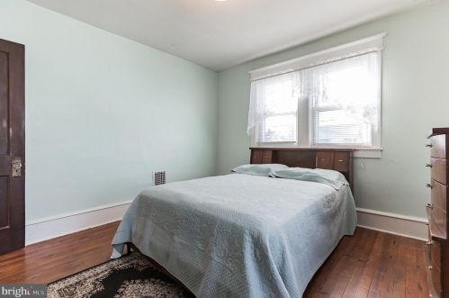 903 Belmont Ave, Camden NJ 08108-3220 exterior