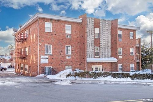 675-681 Joralemon St, Belleville NJ  07109 exterior