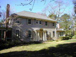 133 Bigelow Rd, Newton, MA 02465-3005