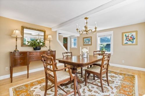 4 Pinegrove Rd, Hingham MA 02043-3923 exterior