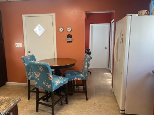 25 Columbus Ave, Belleville NJ 07109-2018 exterior