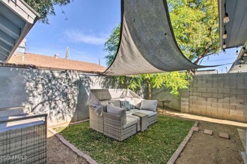 2301 11th St, Phoenix AZ  85006-2353 exterior