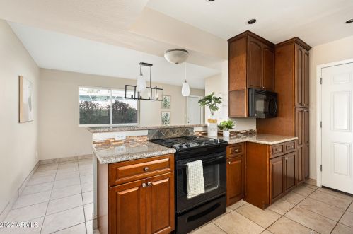 12434 25th Pl, Phoenix AZ 85032-7006 exterior