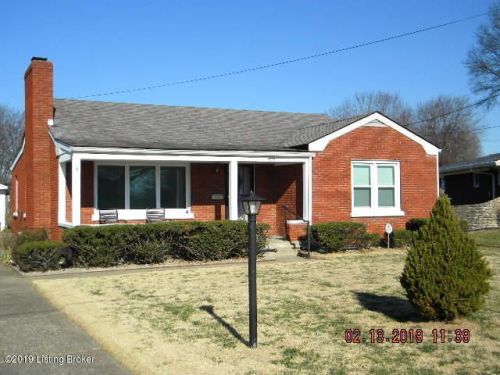 3505 Robin Dr, Louisville, KY 40216-4725