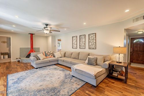 515 Alice Ave, Phoenix AZ  85020-3101 exterior