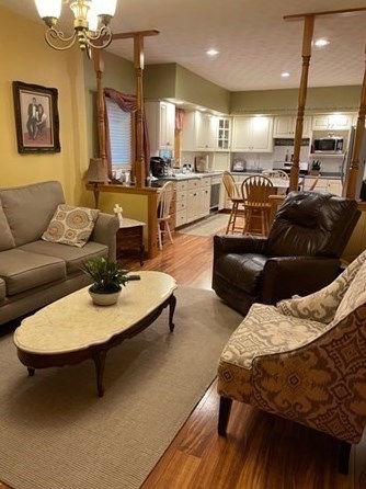 46 Pitman St, Fall River MA  02723-2851 exterior