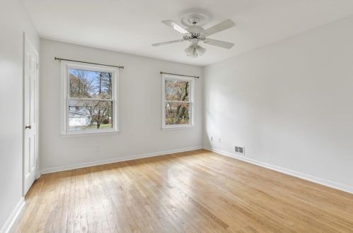 4934 Leeds Ct, Atlanta GA exterior