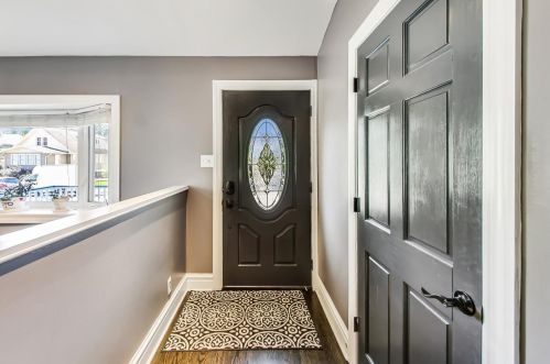 3325 Kenilworth Ave, Forest View IL 60402-1661 exterior