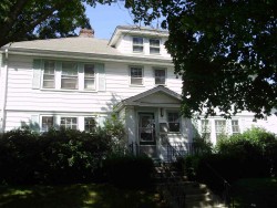 9 Noble St, Newton, MA 02465-1015