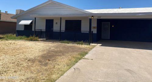 6422 Catalina Dr, Phoenix, AZ 85033-5714