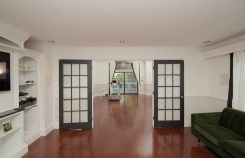 885 Randolph St, Canton MA 02021-1365 exterior