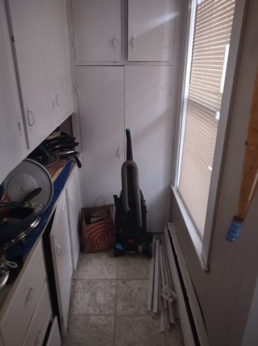 39 Eastern Ave, Worcester MA 01605-3046 exterior