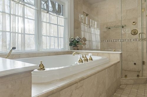 115 Aspen Ave, Newton MA 02466-3022 exterior