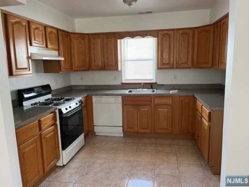 109 Manor Ave, East Newark NJ  07029-2015 exterior