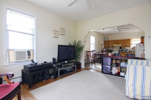 789 Kearny Ave, Kearny NJ 07032-2507 exterior