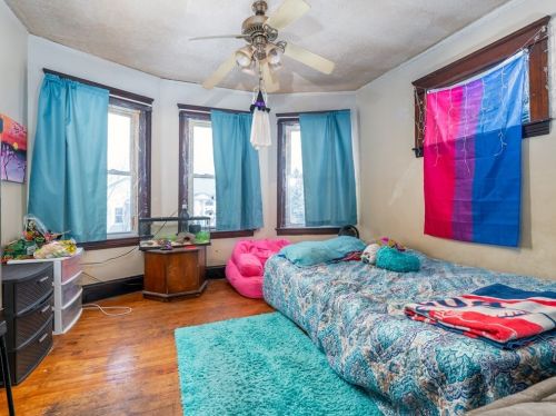 50 Harlem St, Worcester MA 01610-2148 exterior