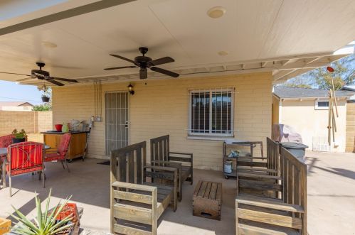 2345 Earll Dr, Phoenix AZ 85012-2632 exterior