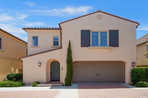 72 White Blossom, Irvine, CA 92620-7320