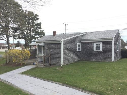 855 Main St, Dennis MA  02638-1419 exterior