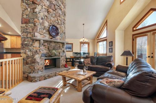 3008 Wedge Cir, Park City UT 84098-5894 exterior