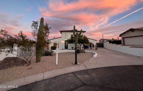 13417 18th Pl, Phoenix, AZ 85022-5046