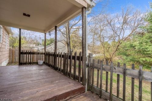 35 Fairview Ave, Milford NJ 08848-1006 exterior