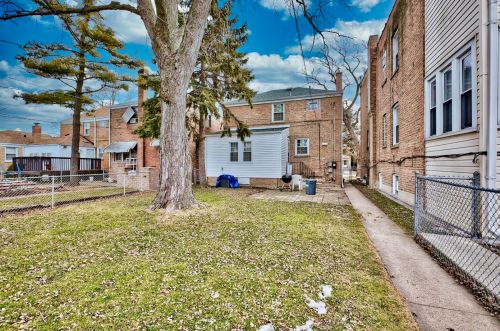 3626 Oak Park Ave, Forest View IL 60402-3865 exterior