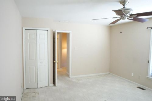 30 Caraway Ct, West Deptford NJ 08086-2407 exterior