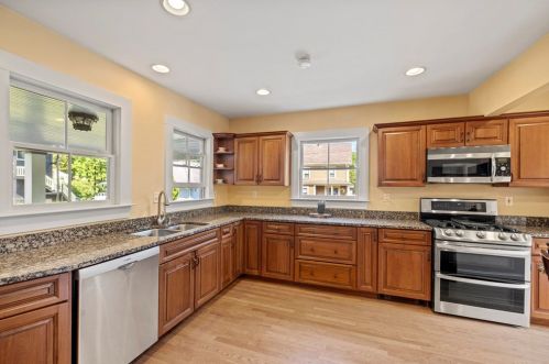 1358 Washington St, Canton MA 02021-2131 exterior