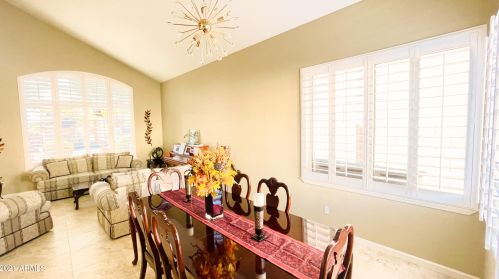 1736 Cathedral Rock Dr, Phoenix AZ 85048-9136 exterior