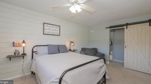 23 Lauderdale Rd, West Deptford NJ 08096-3938 exterior