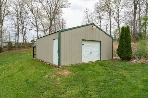 640 Tower Dr, Verona KY 41092-8173 exterior
