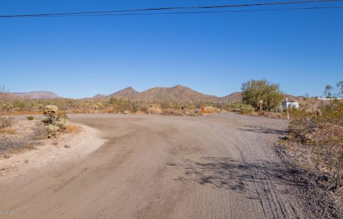 40116 Central Ave, Phoenix AZ 85086-0994 exterior