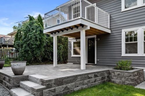 542 Eliot St, Milton MA 02186-1636 exterior