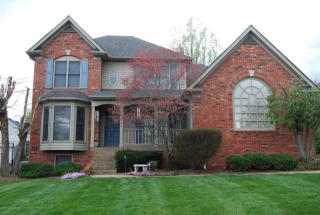 4024 Pages Ln, Louisville KY  40272-2624 exterior