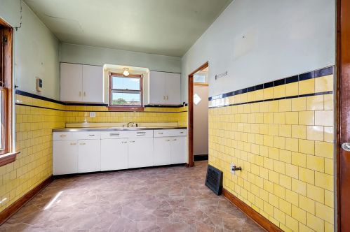 2922 Wisconsin Ave, Forest View IL 60402-3344 exterior