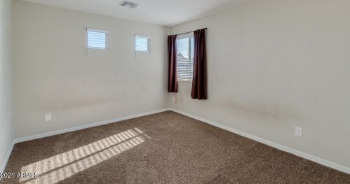 2126 Aire Libre Ave, Phoenix AZ 85022 exterior