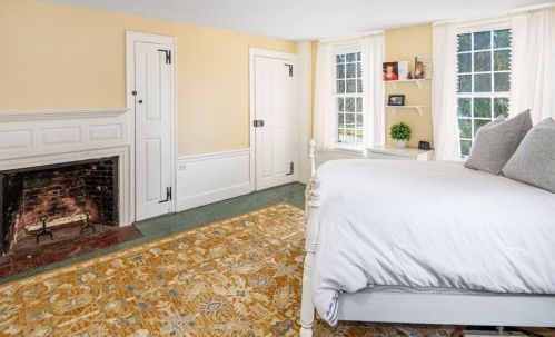 691 River St, Hingham MA 02061-2214 exterior