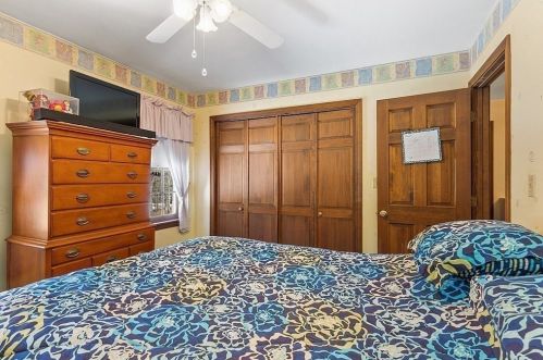 130 Conant Rd, Royalston MA 01331-9758 exterior