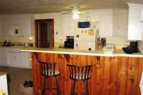 115 Winthrop St, Taunton MA 02780-4124 exterior