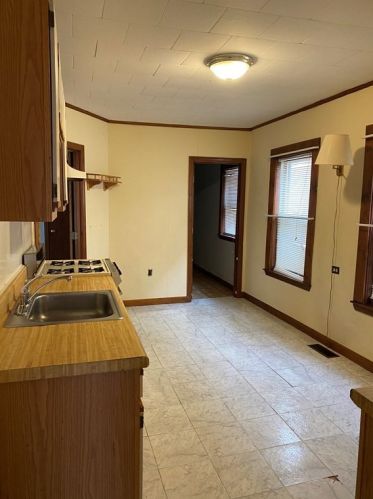 36 Apthorp St, Quincy MA 02170-2207 exterior