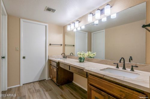 9518 46 St, Phoenix AZ 85028-5201 exterior