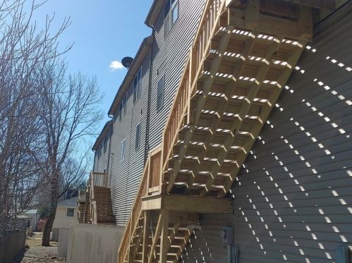 7 Ludlow St, Worcester MA 01603-1123 exterior