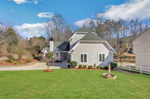 4739 Adams Rd, Atlanta, GA 30338-5222