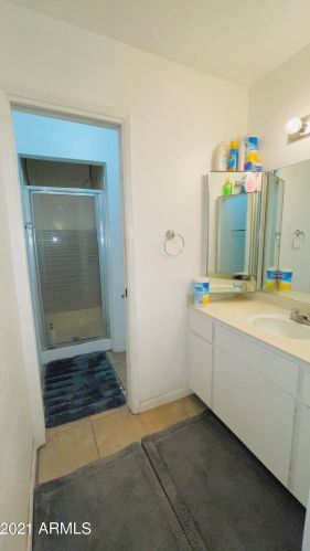 2955 29 St, Phoenix AZ 85032-3726 exterior